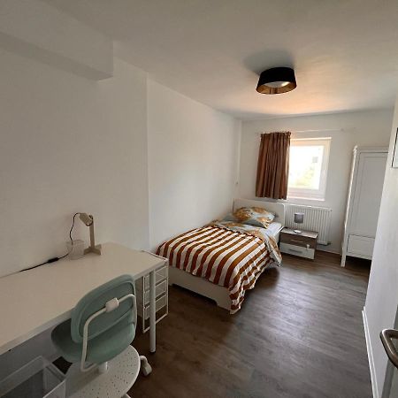Ein Schoenes Zimmer In كيل المظهر الخارجي الصورة