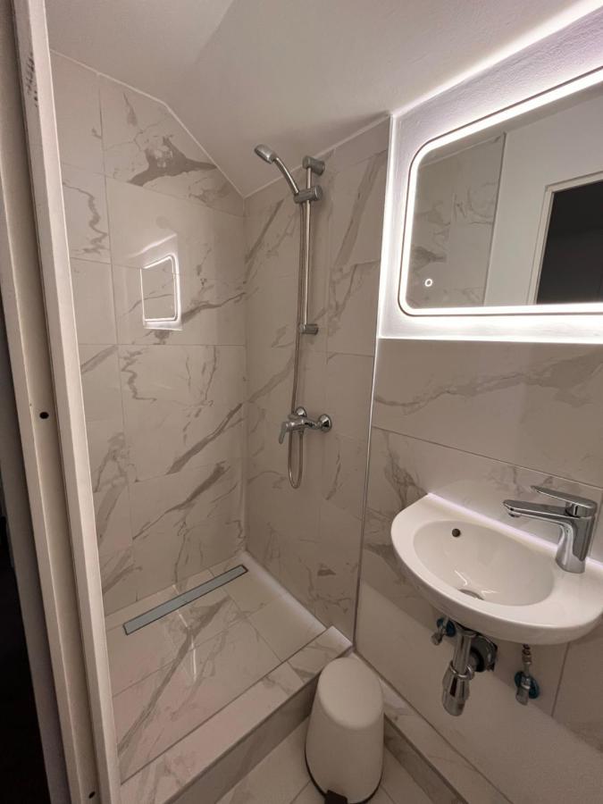 Ein Schoenes Zimmer In كيل المظهر الخارجي الصورة